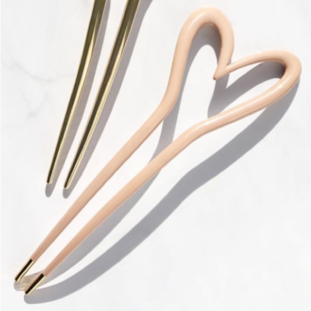 Westman Atelier Hair Pin Nude Enamel